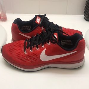 Red Nike Zoom Pegasus 34